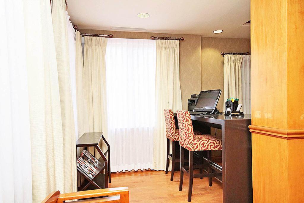 Fairfield Inn & Suites By Marriott Ottawa Kanata Εξωτερικό φωτογραφία