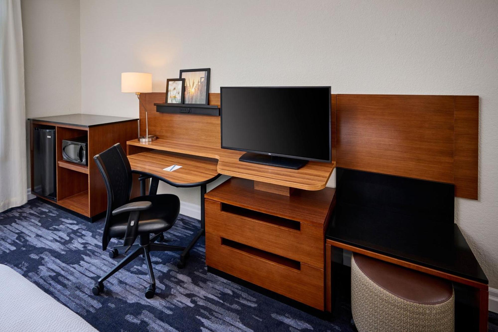 Fairfield Inn & Suites By Marriott Ottawa Kanata Εξωτερικό φωτογραφία